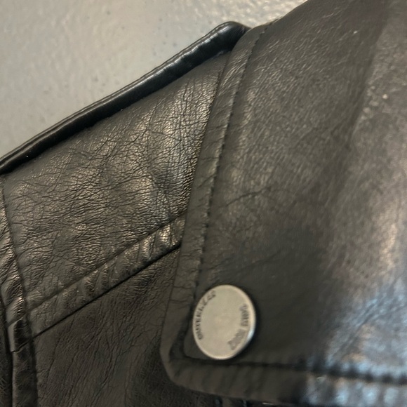 Zara Giris faux leather Moto in great condition size 9 - Picture 4 of 9